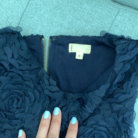 Dress - Picture 3 of 5